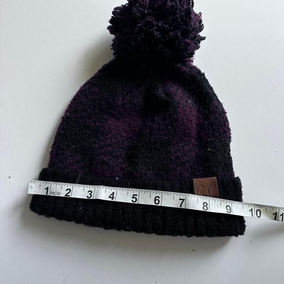 C.C. knit pom beanie - Picture 5 of 6
